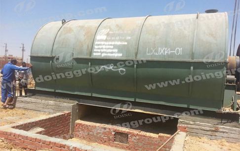 2 sets 10tons waste tyre pyrolysis machine in Egypt installation
