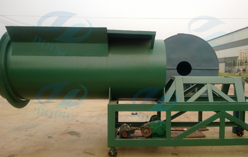 Auto-feeder for waste tire recycling machine