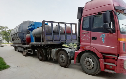 Hunan,China customer’s another 2 sets of 12T tyre pyrolysis plant was delivered