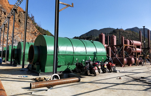 4 sets of 12T waste tire recycling to oil plant installed in Guizhou, China