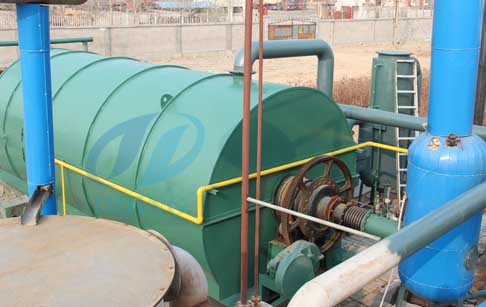 waste tyre/plastic pyrolysis machine