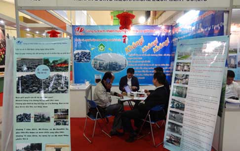 We attend Vietnam exhibition for waste tire pyrolysis plant