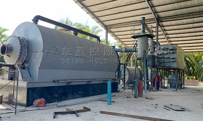 DOING semi-continuous waste tire pyrolysis machine in Indonesia