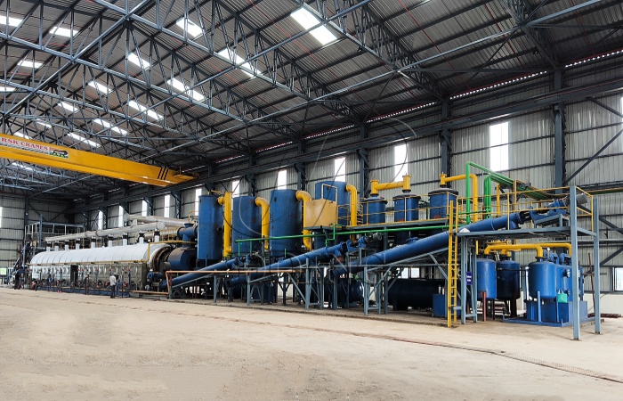DOING automatic continuous tyre pyrolysis machine in India