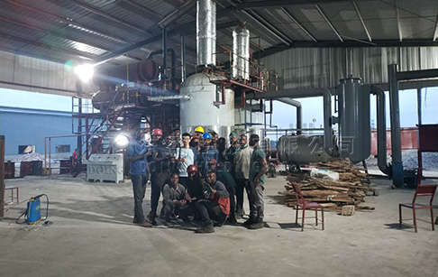10T pyrolysis oil distillation machine and 36T waste tyre pyrolysis plant run in Nigeria